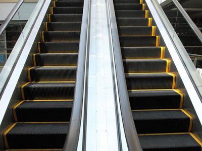 扶手電梯